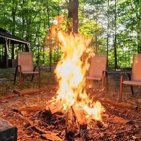 Log Cabin - Natures Oasis - Fire Pit & Gazebo Cleveland Extérieur photo